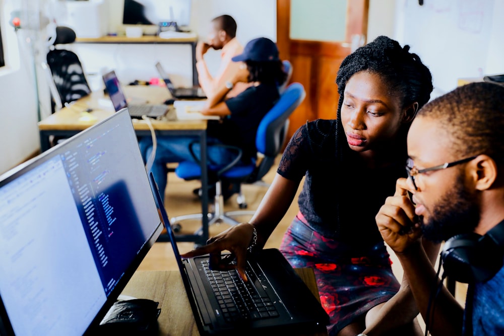 IDEA High School students collaborating on innovation and entrepreneurship projects